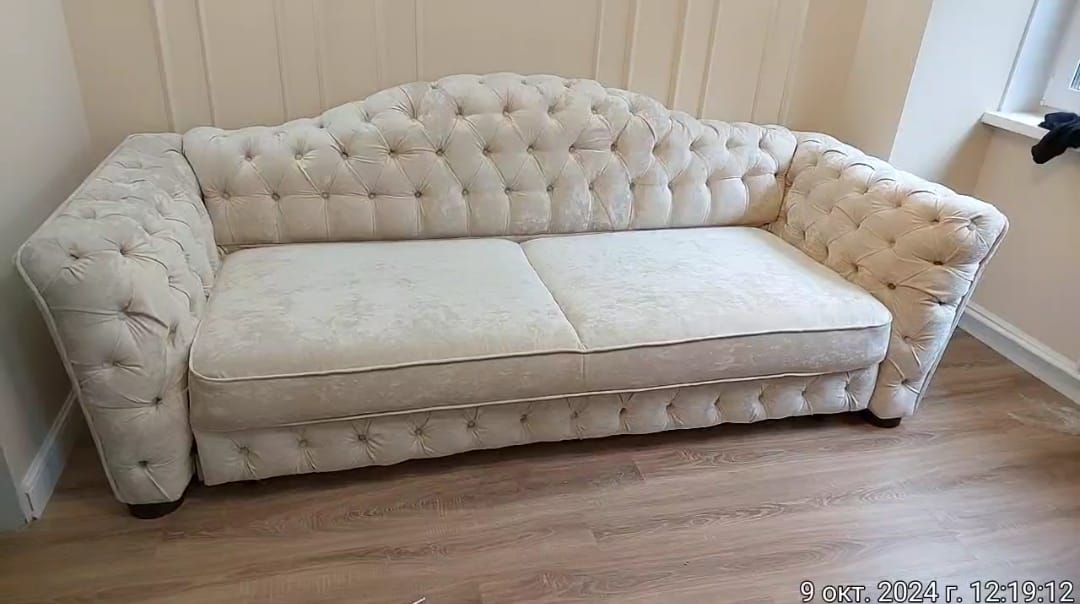 Обивка дивана. Нахимовский проспект